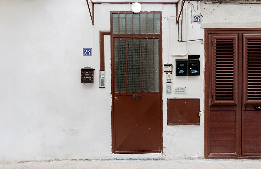 Little House Ai Tartari-1
